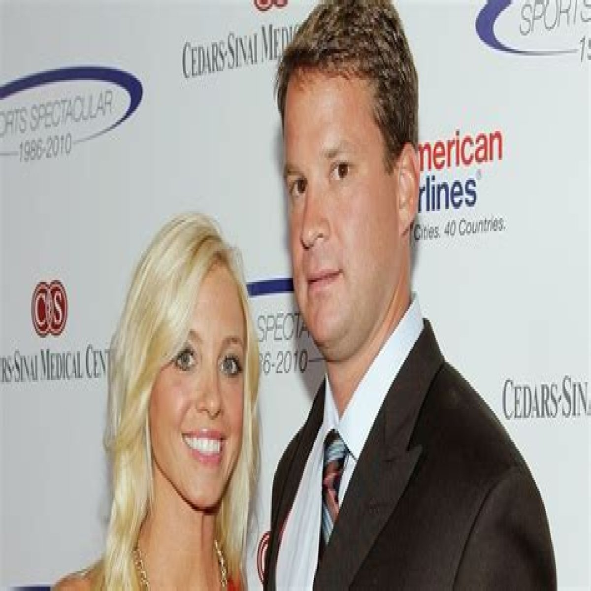 A Deep Dive Into Lane Kiffin's Marriage