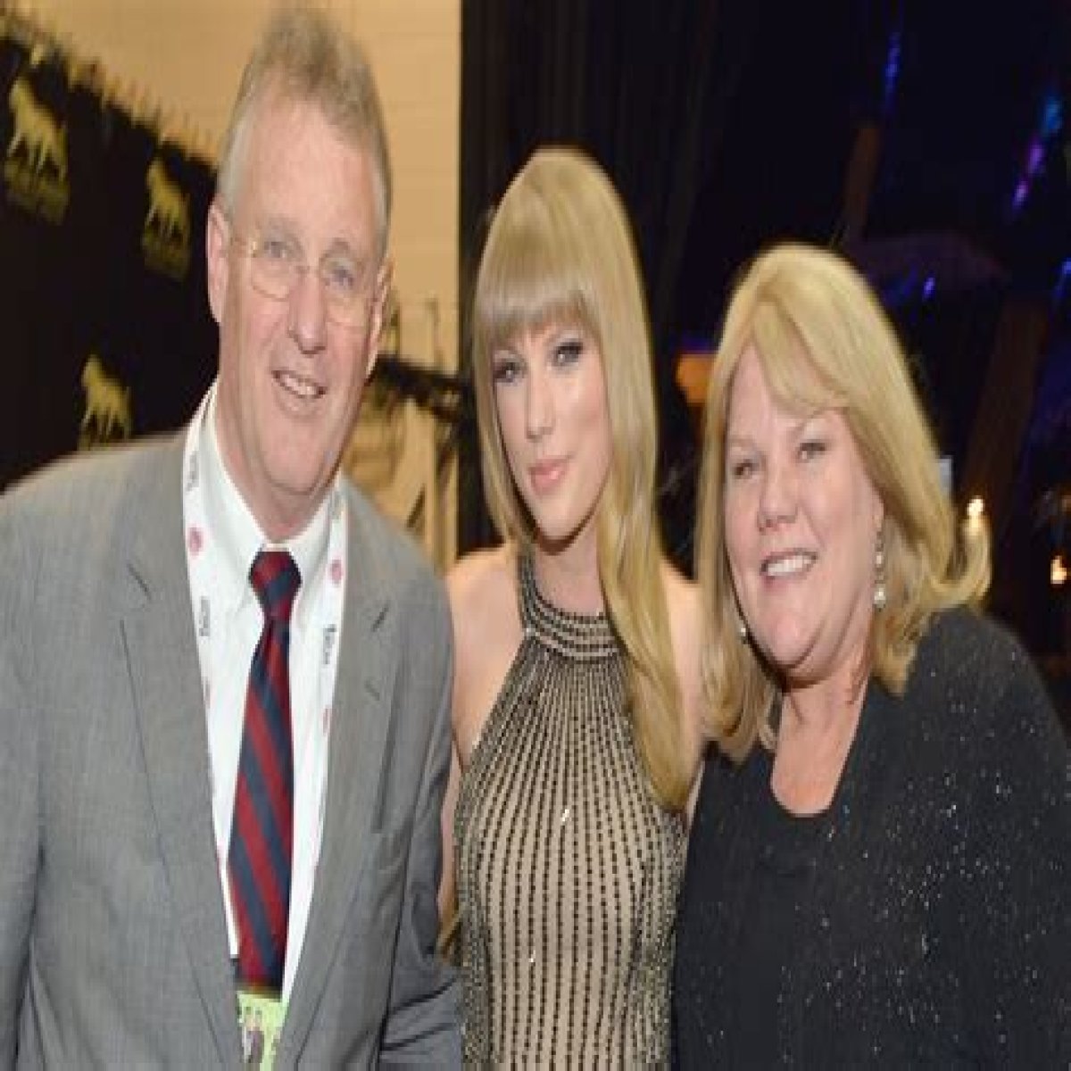 Are Taylor Swift's Parents Going To Remarry? The Inside Scoop
