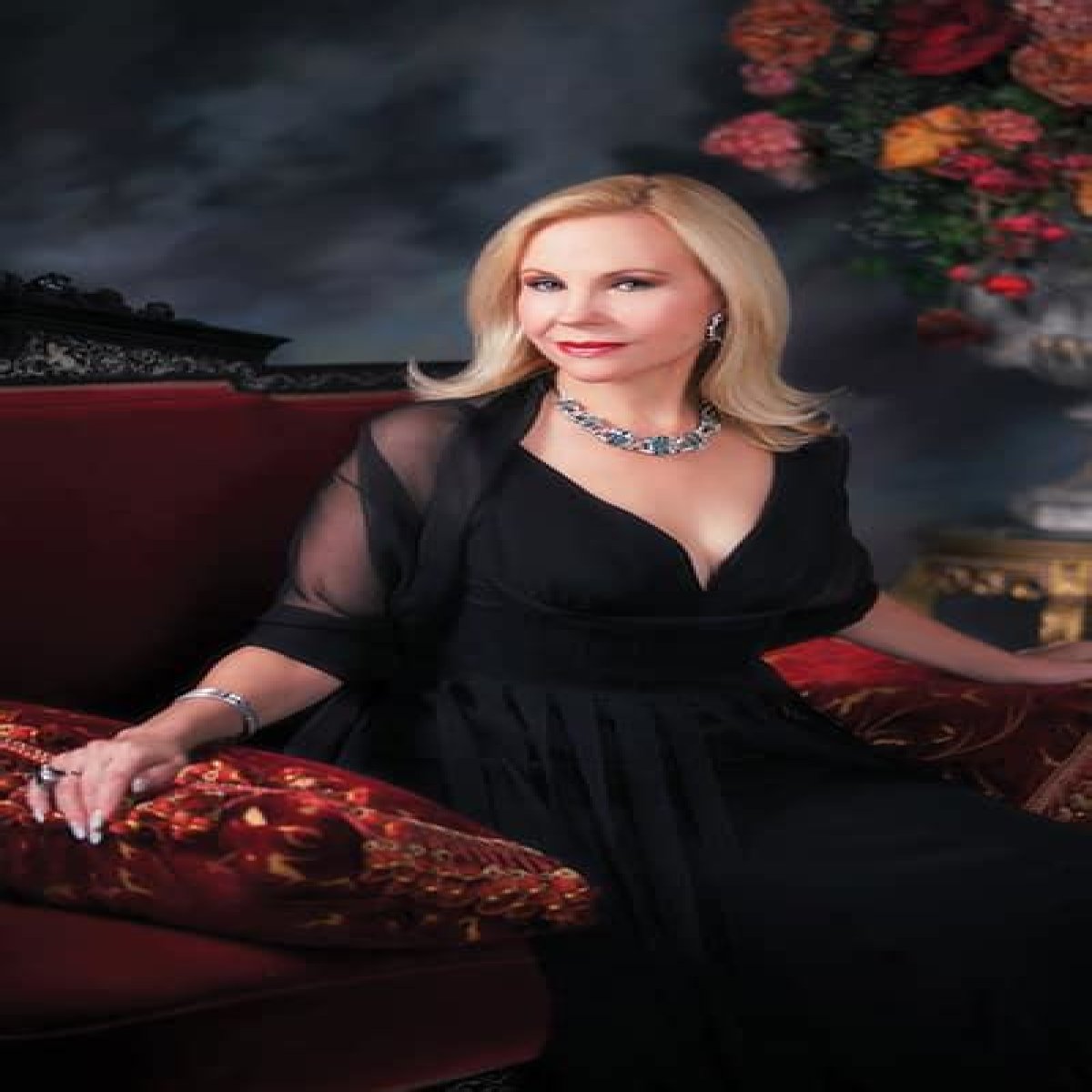Carolyn Farb Bio, Wiki, Age, Height, Family, Husband, Houston Tx, and Net worth