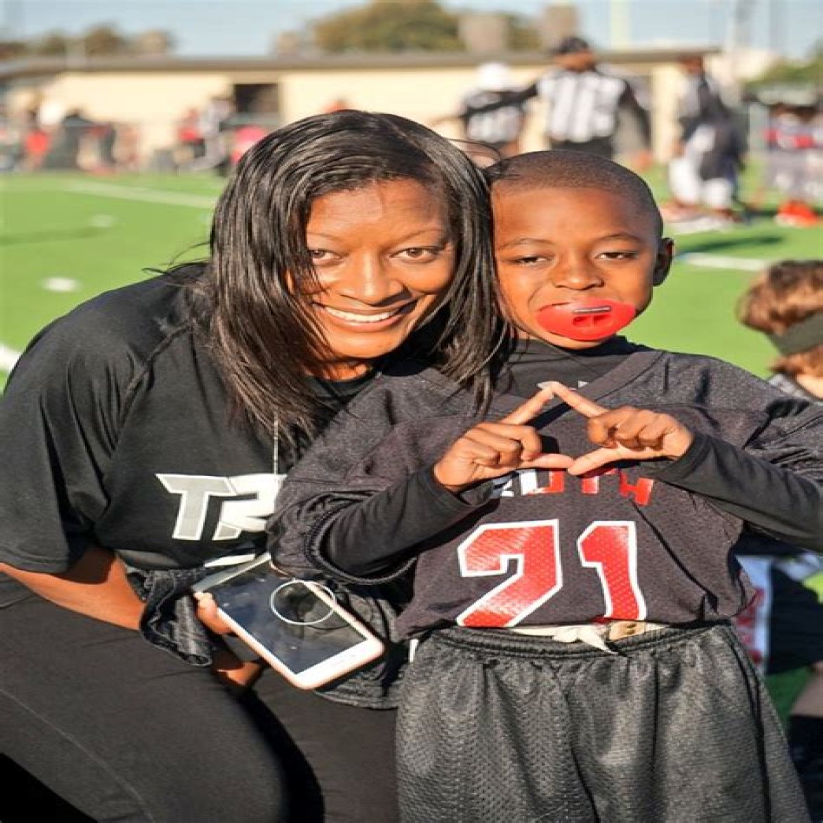 Deion Sanders Siblings: Who Is Tracy Knight