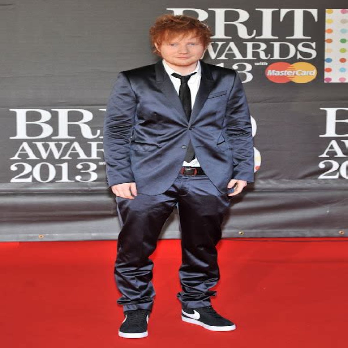 Ed Sheeran Height, Weight, Net Worth, Age, Birthday, Wikipedia, Who, Nationality, Biography