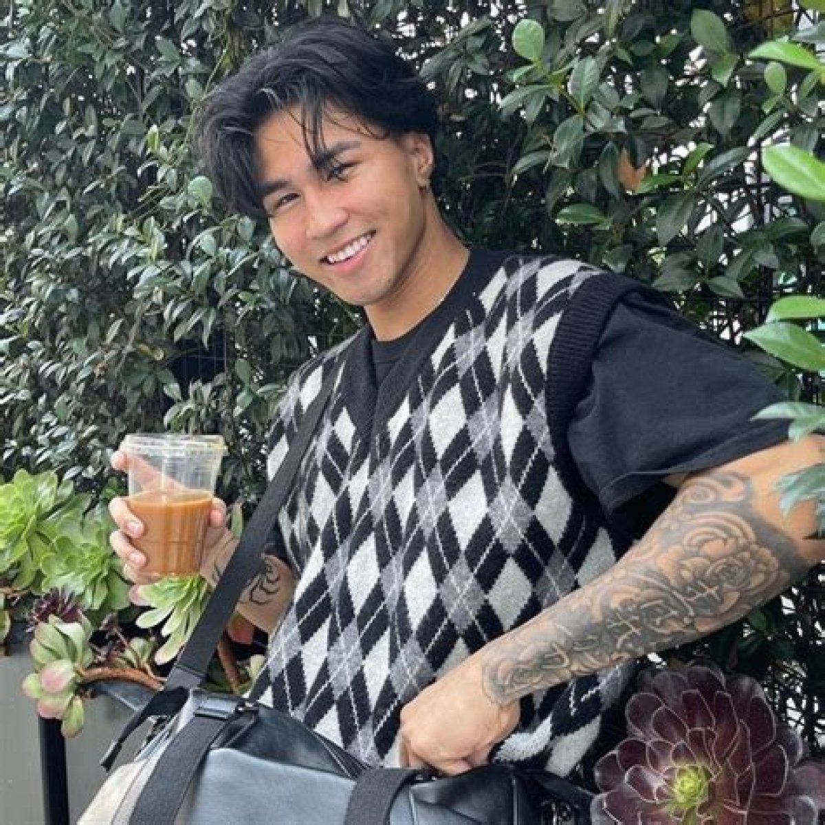 Elijah (TikTok Star) - Age, Birthday, Bio, Facts, Family, Net Worth, Height & More
