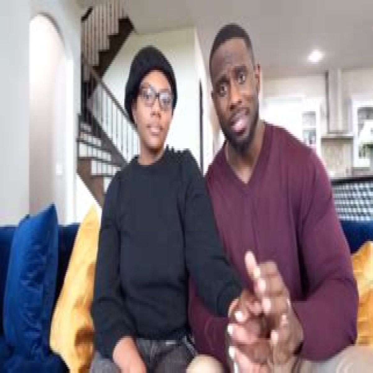 ‘Glad She Took That Helmet of Salvation Off’: Derrick Jaxn’s Ex-Wife Removes the ‘Bonnet’ In New Photos, Fans Say She’s Tapping Into Her Inner ‘Hot Girl’ After Separating from the Relationship Guru