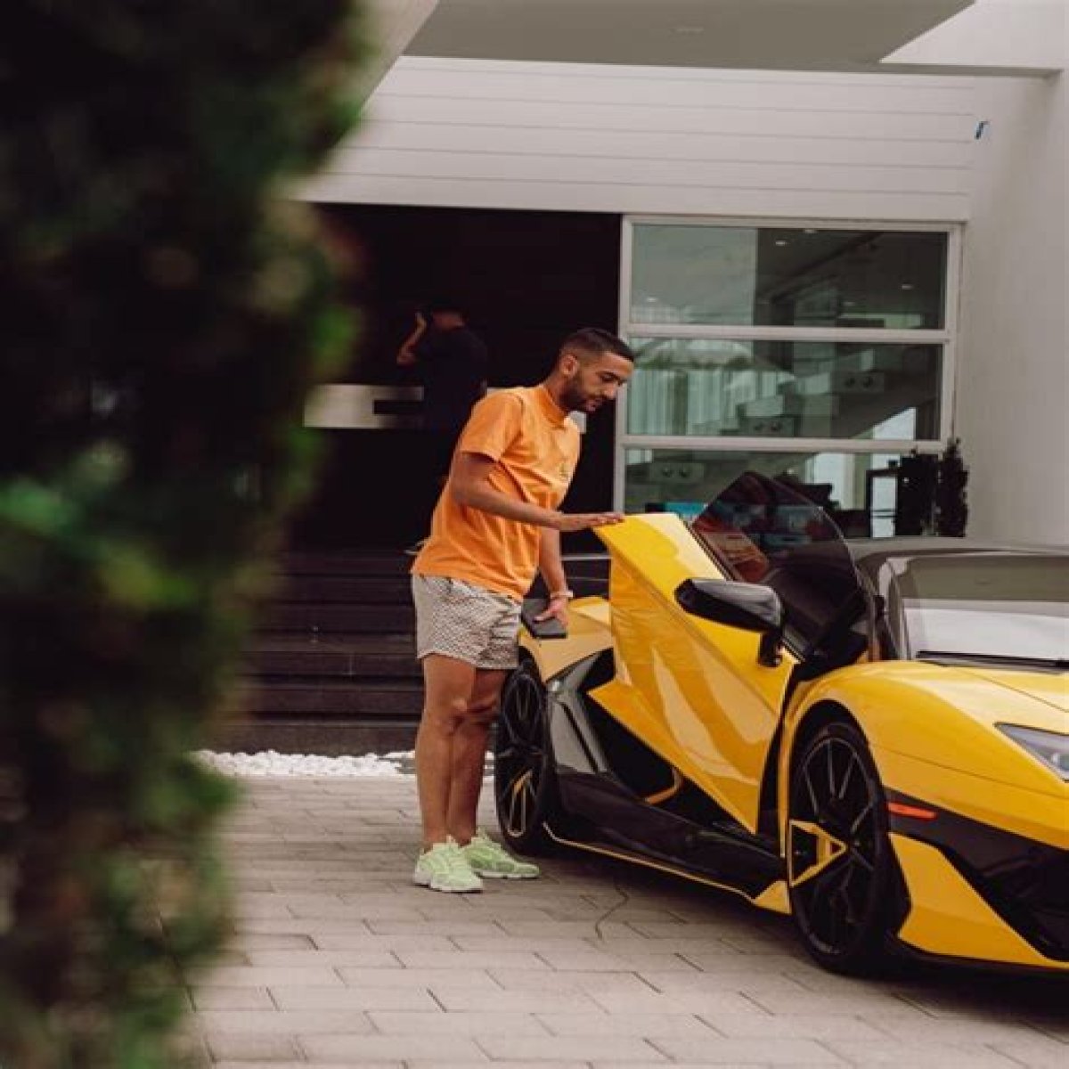 Hakim Ziyech Car Collection Is Spectacular - 21Motoring