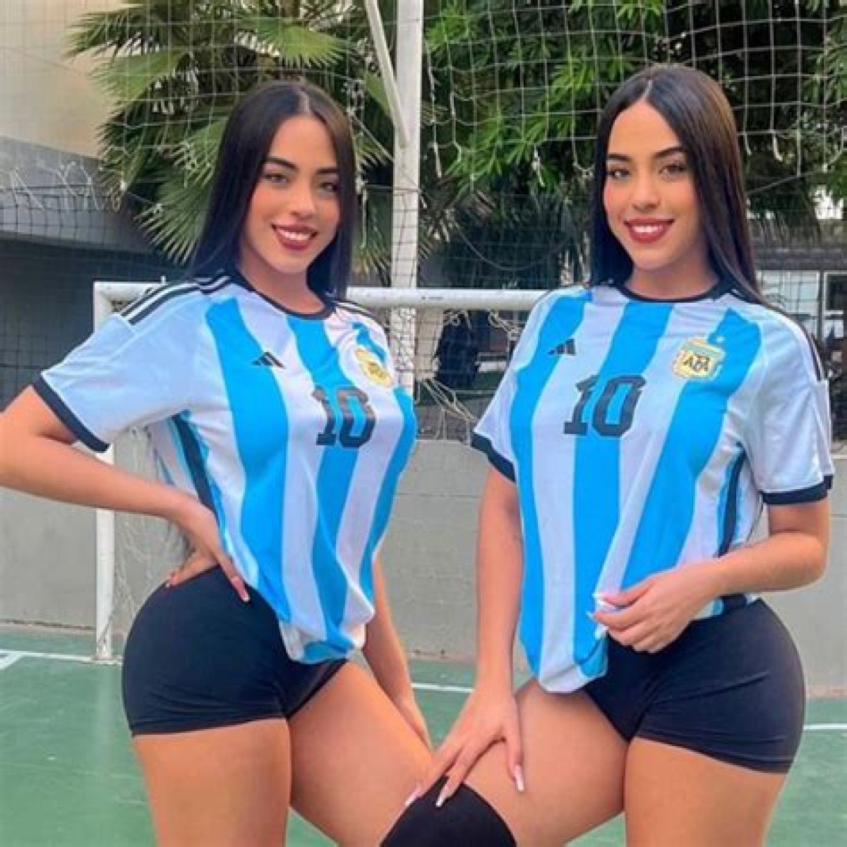 How Gemelas Abello Became A Viral Video Star?