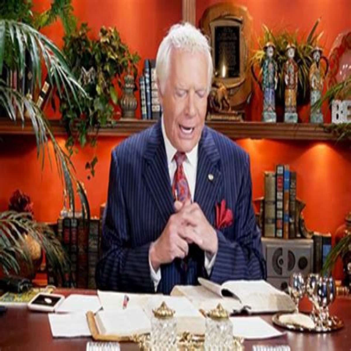 
How Much Money Does Robert Tilton Make? Latest Income Salary

