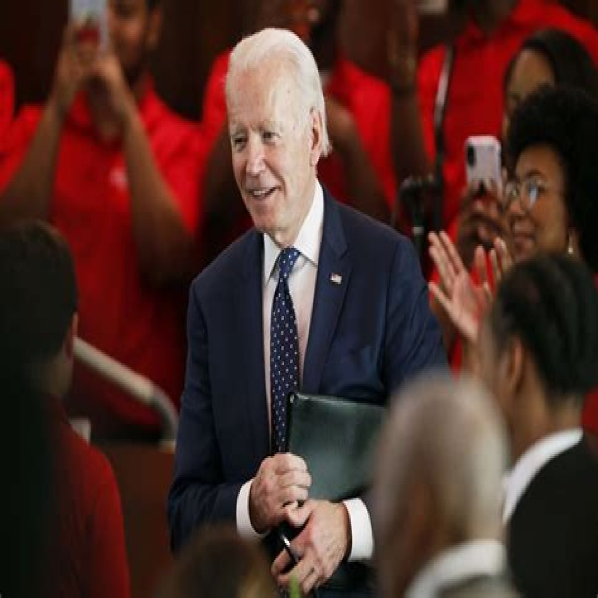 Joe Biden Has Enlisted Barack Obama To Help Him Make This Very Important Decision