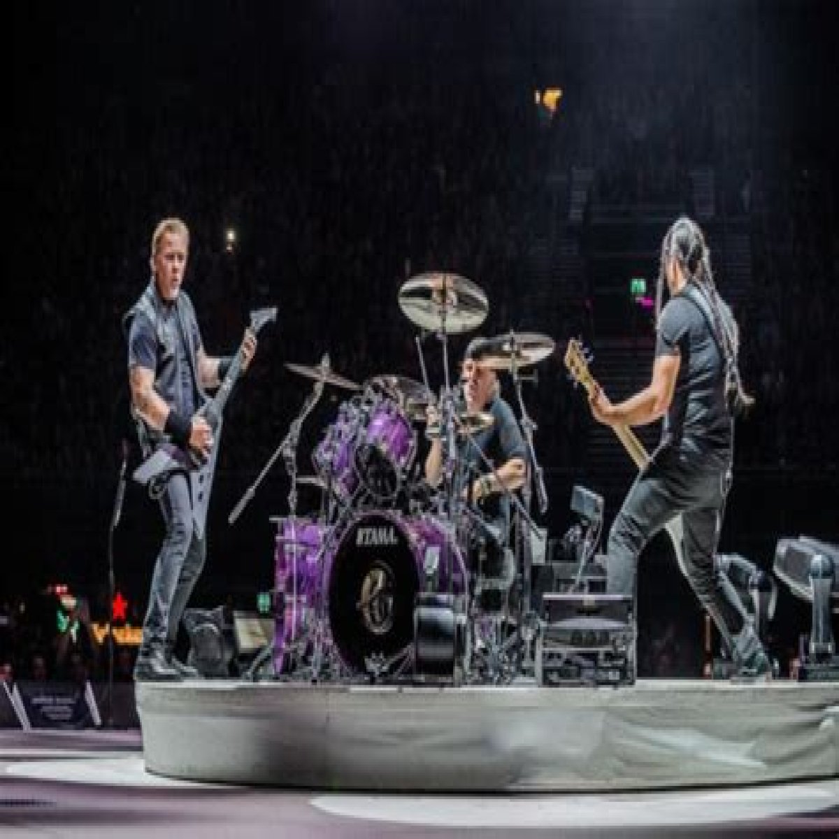 Lars Ulrich Height: The Truth About the Metallica Drummer’s Stature