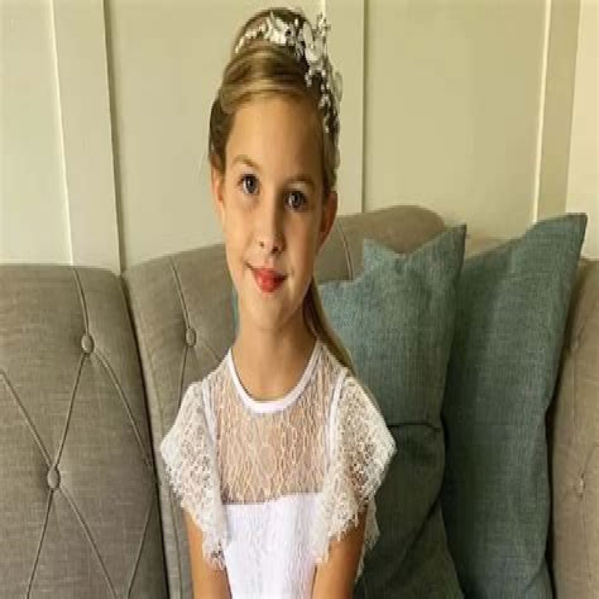 Laura Johnston - Bio, Age, Wiki, Facts and Family