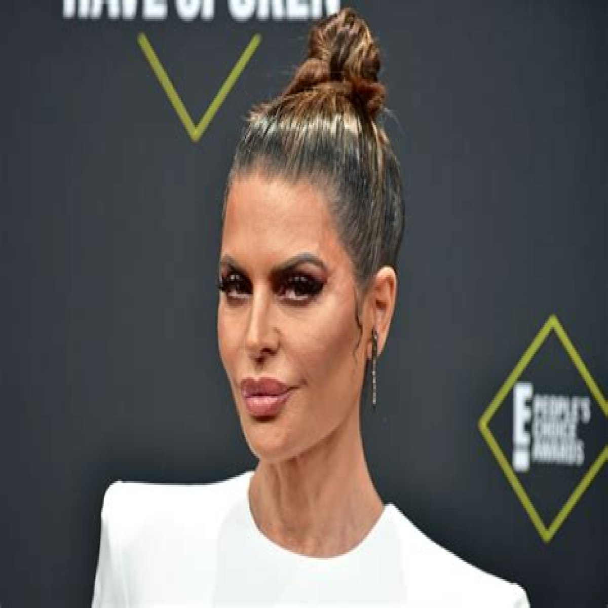Lisa Rinna, 58, in Bikini Says “Bye Summer” — Celebwell