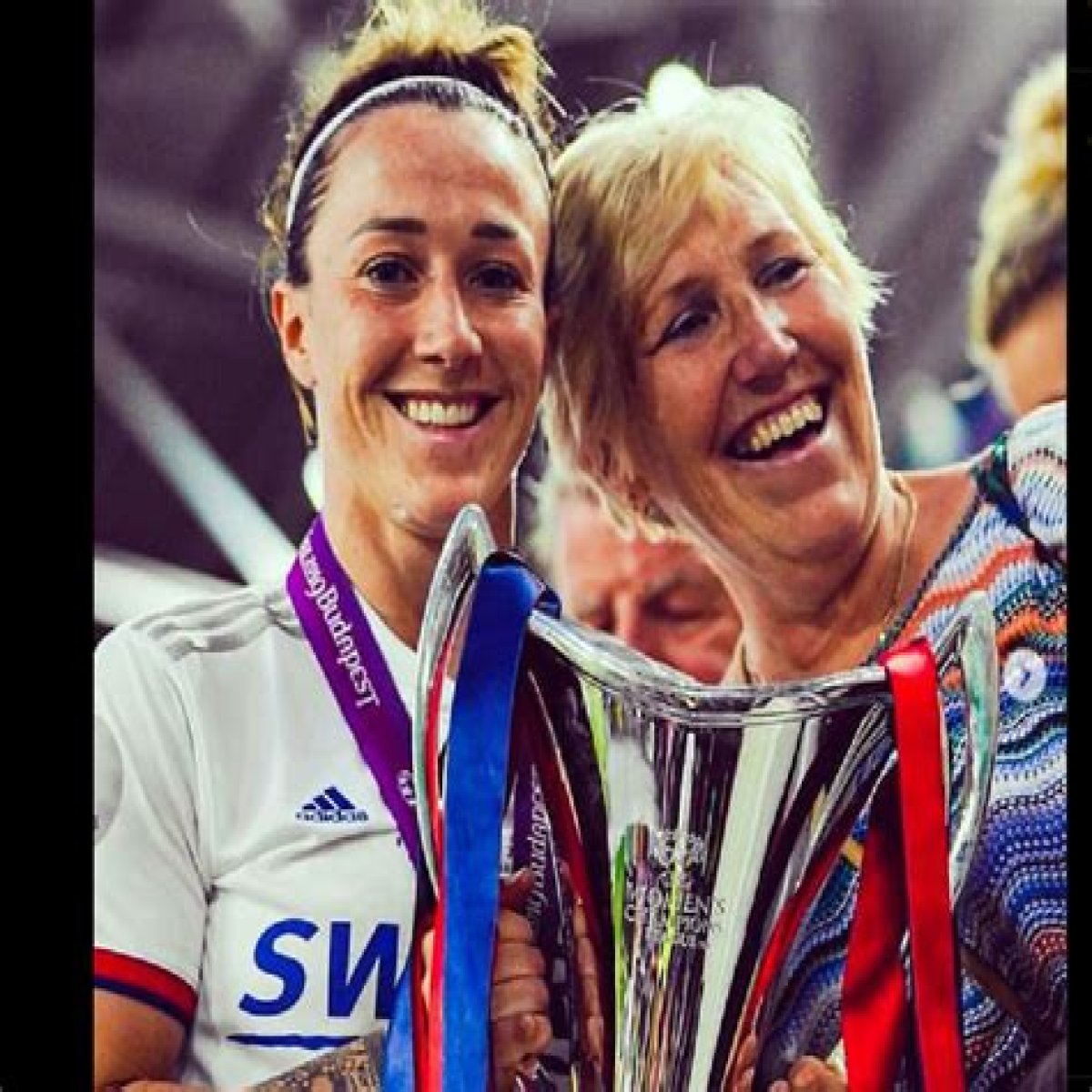 Lucy Bronze Parents Joaquim And Diane: Siblings And Family Tree