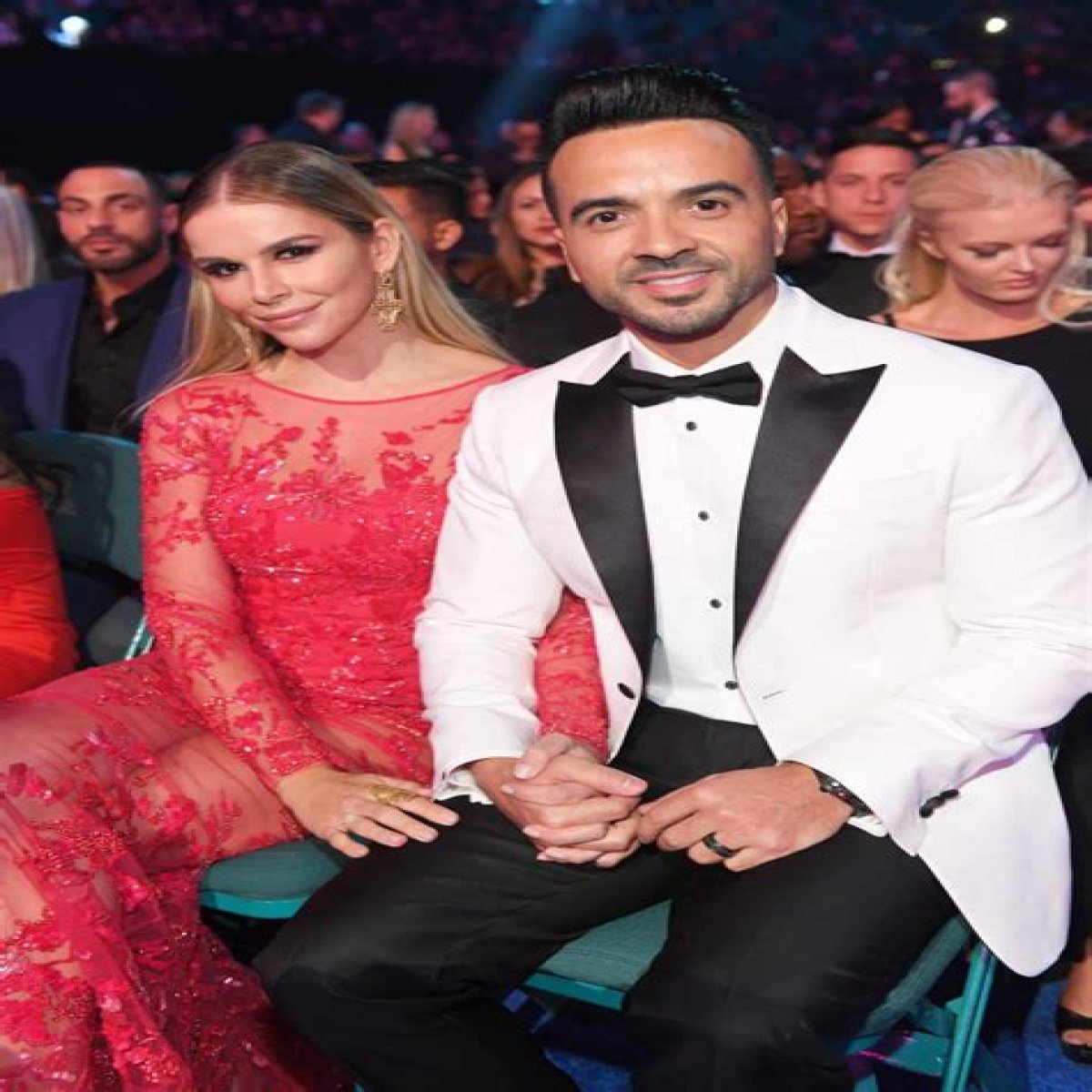 Meet Agueda Lopez, a second wife of Luis Fonsi, an American singer.
