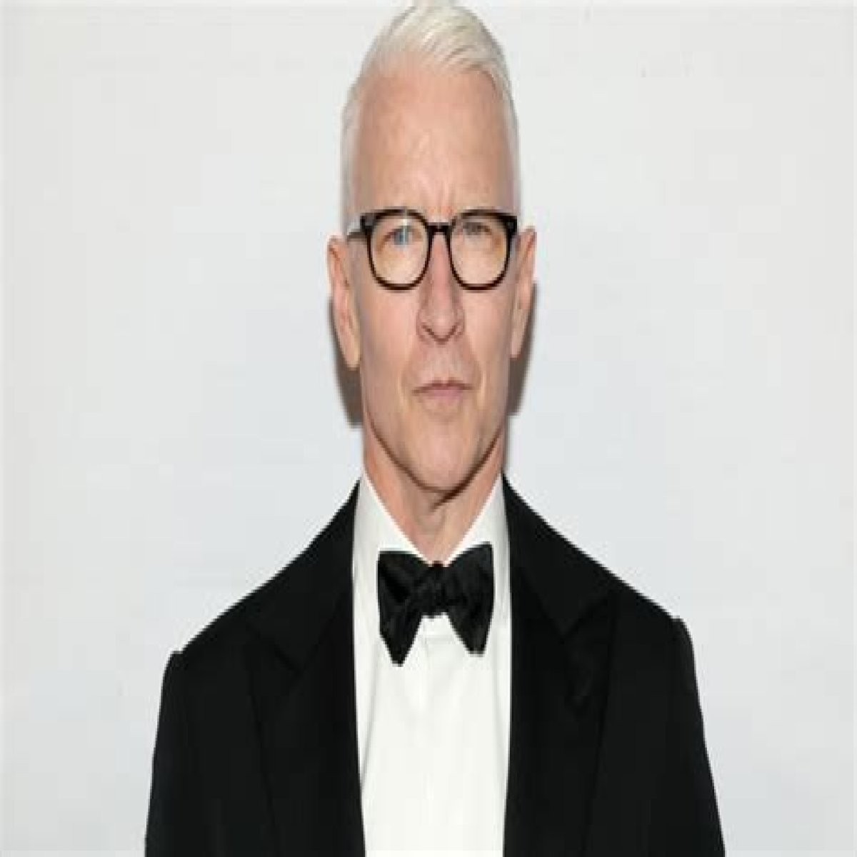 Salary, Income, Net Worth: Anderson Cooper - 2024