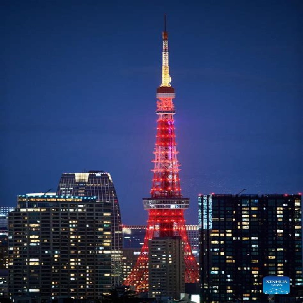 Tokyo Tower lit up in red to celebrate Chinese Lunar New Year, Abe sends greetings - Xinhua