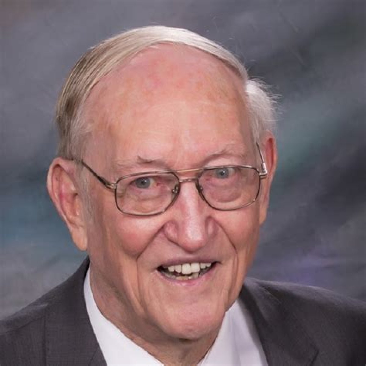 Tragic Loss! Cecil O’Brate Obituary, Kansas Oil ,Cecil O’Brate, Accomplished Individual, Sadly Passes Away at Remarkable Age of 95.